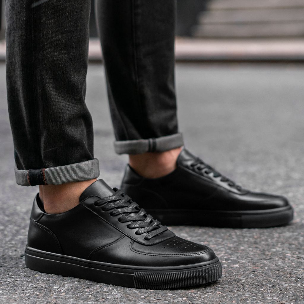 Court | Jet Black - Image 7